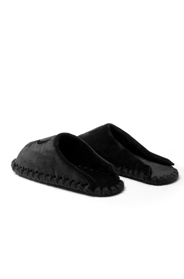 Тапочки с надписью Queen больших размеров