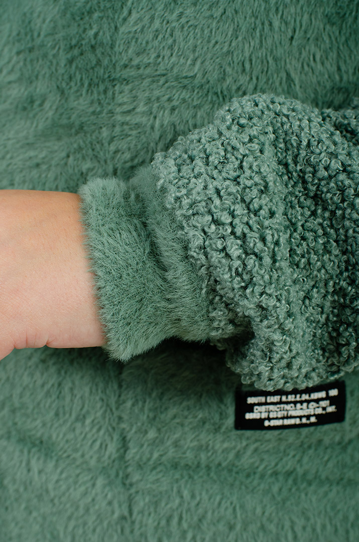 Кофта коротка зі штучного хутра великих розмірів