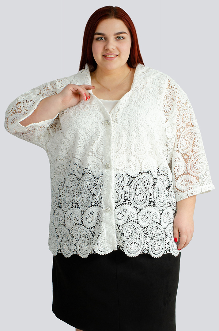 Кружевной короткий кардиган с капюшоном больших размеров