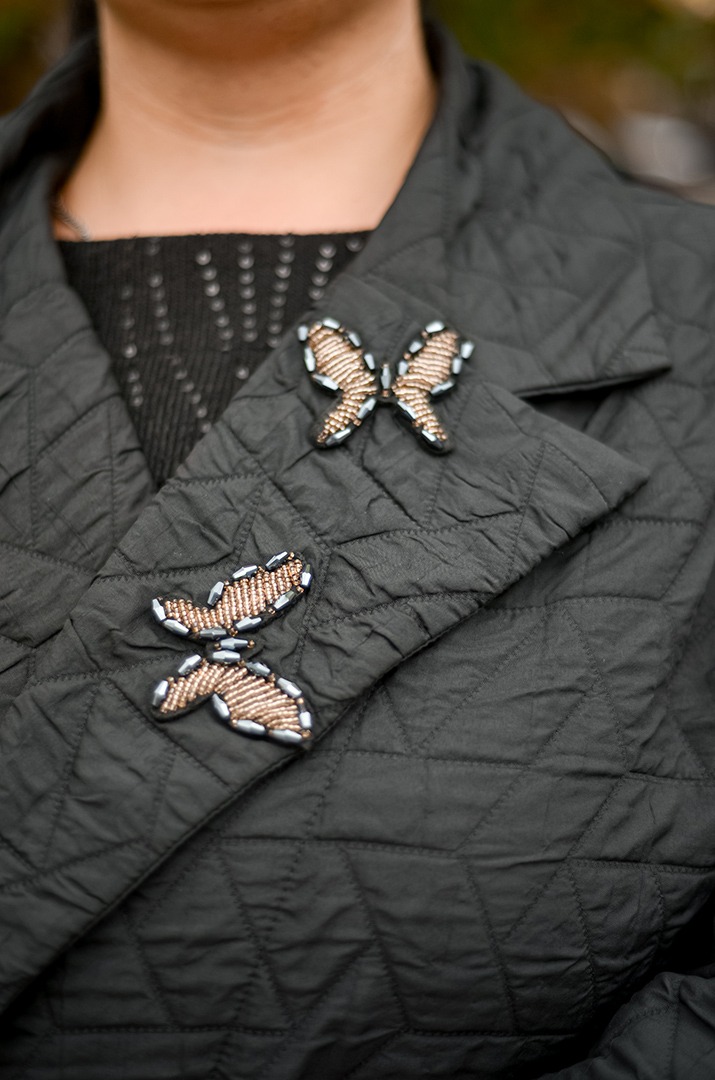 Довгий стьобаний кардиган з фактурною аплікацією великих розмірів