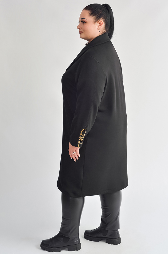 Чорний трикотажний кардиган із золотистими акцентами великих розмірів