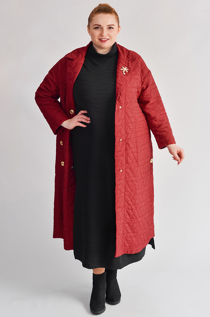 Кардиган з декоративною прикрасою та стьобаною фактурою великих розмірів