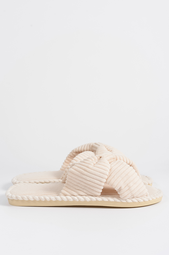 Кремові капці з декоративними смужками великих розмірів