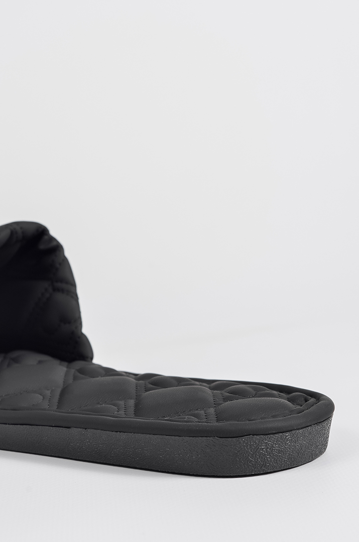 Капці чорного кольору з декоративною строчкою великих розмірів