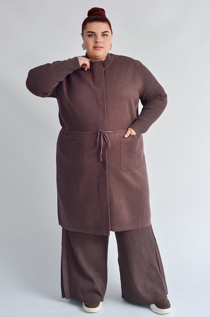 Кардиган без рукавів з люрексовим блиском великих розмірів