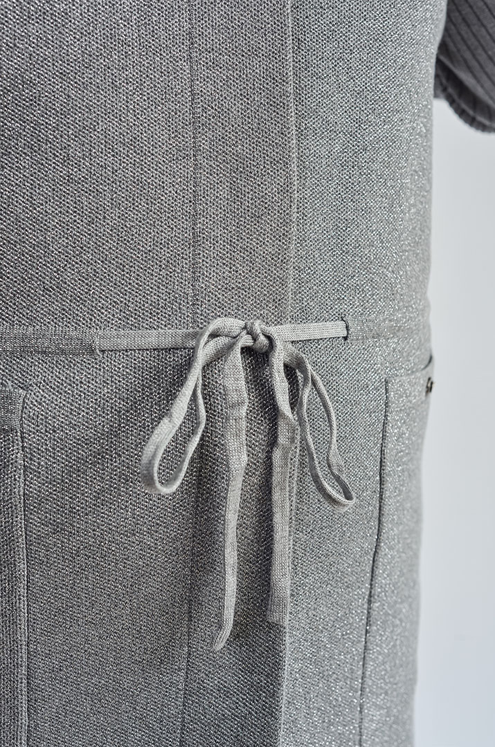 Кардиган без рукавів з люрексовим блиском великих розмірів