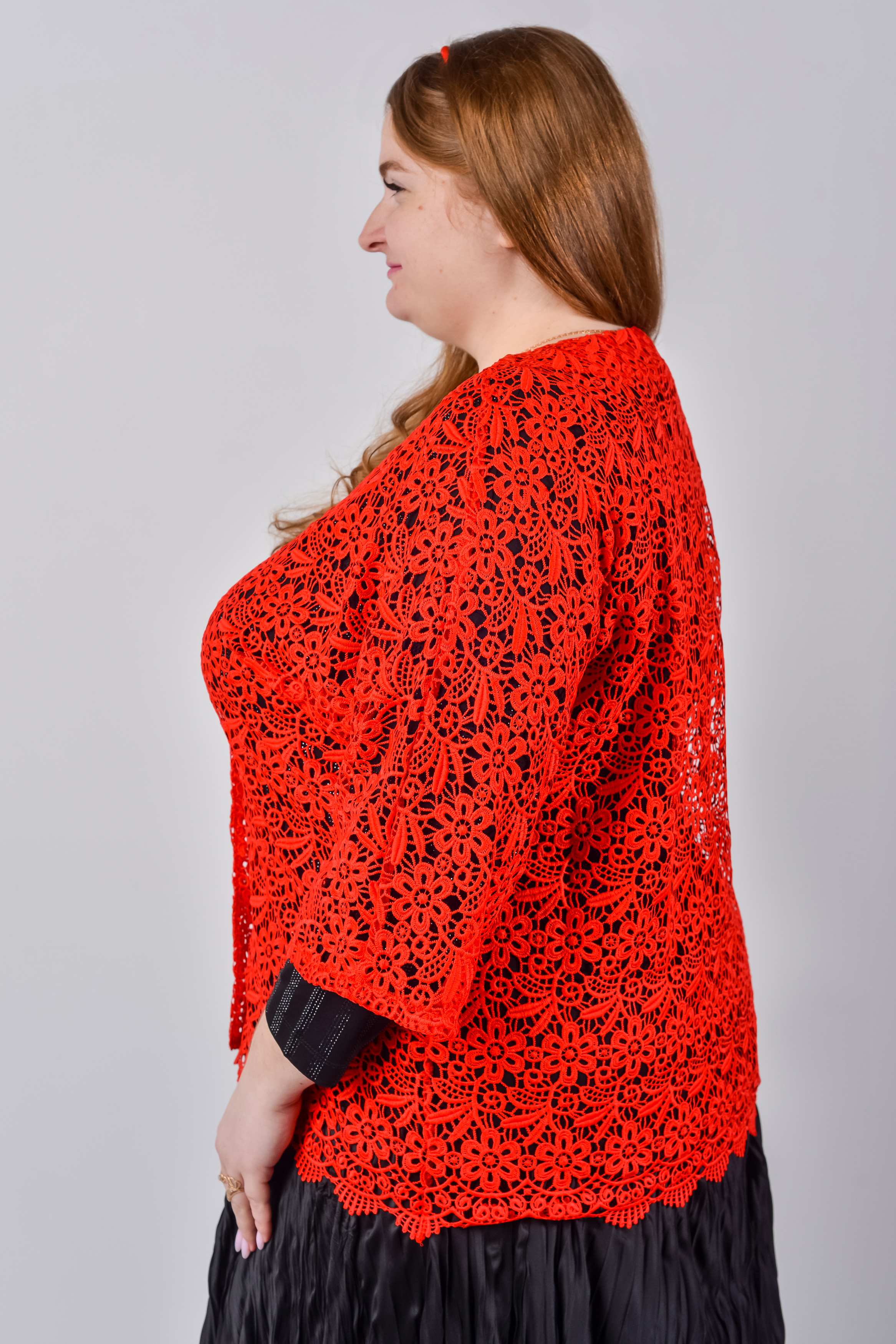 Кардиган короткий мереживний із флористичним орнаментом в кольорах великих розмірів