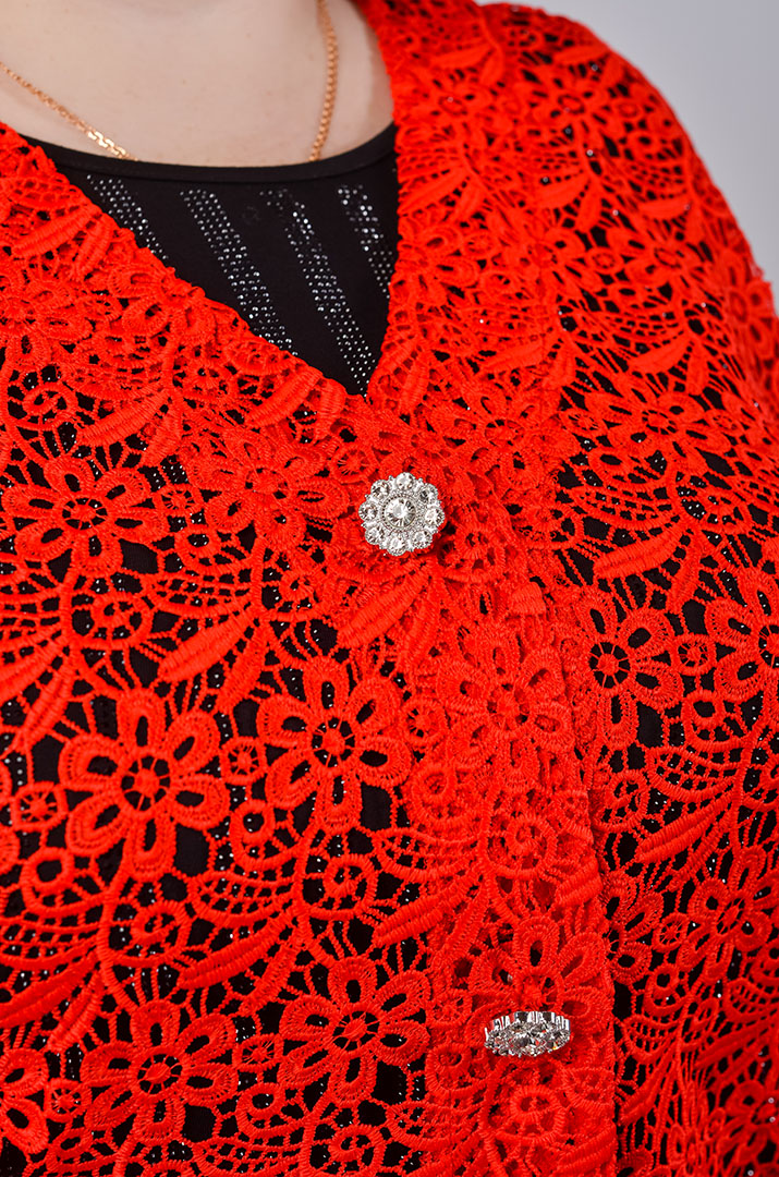 Кардиган короткий мереживний із флористичним орнаментом в кольорах великих розмірів