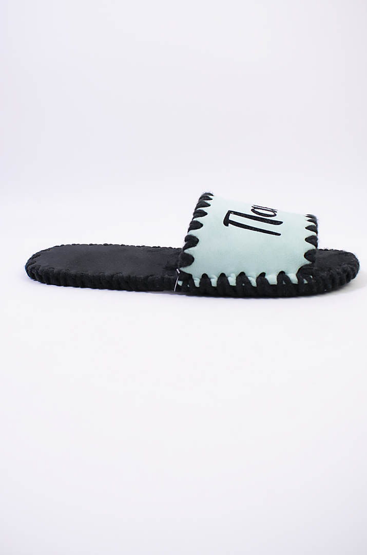 Комнатные тапочки больших размеров