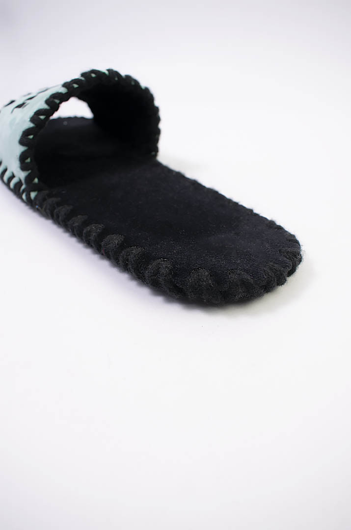 Комнатные тапочки больших размеров