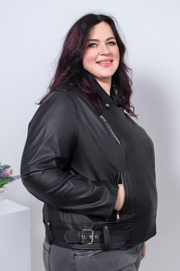 Косуха из эко-кожи в разных цветах супер батал