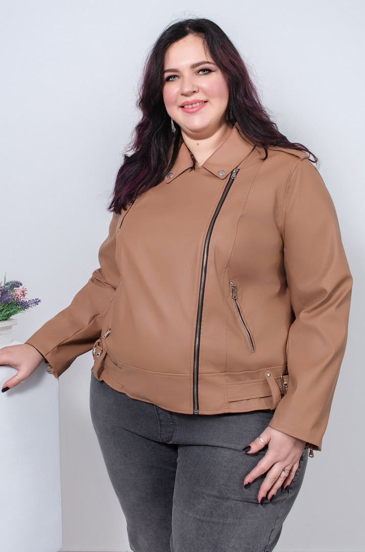 Косуха из эко-кожи в разных цветах супер батал