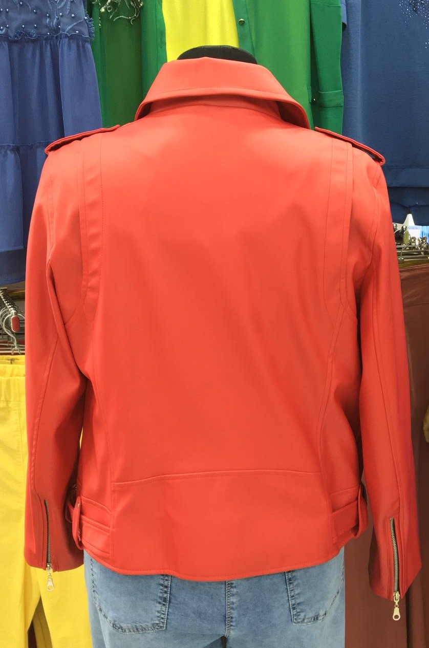 Косуха из эко-кожи в разных цветах супер батал