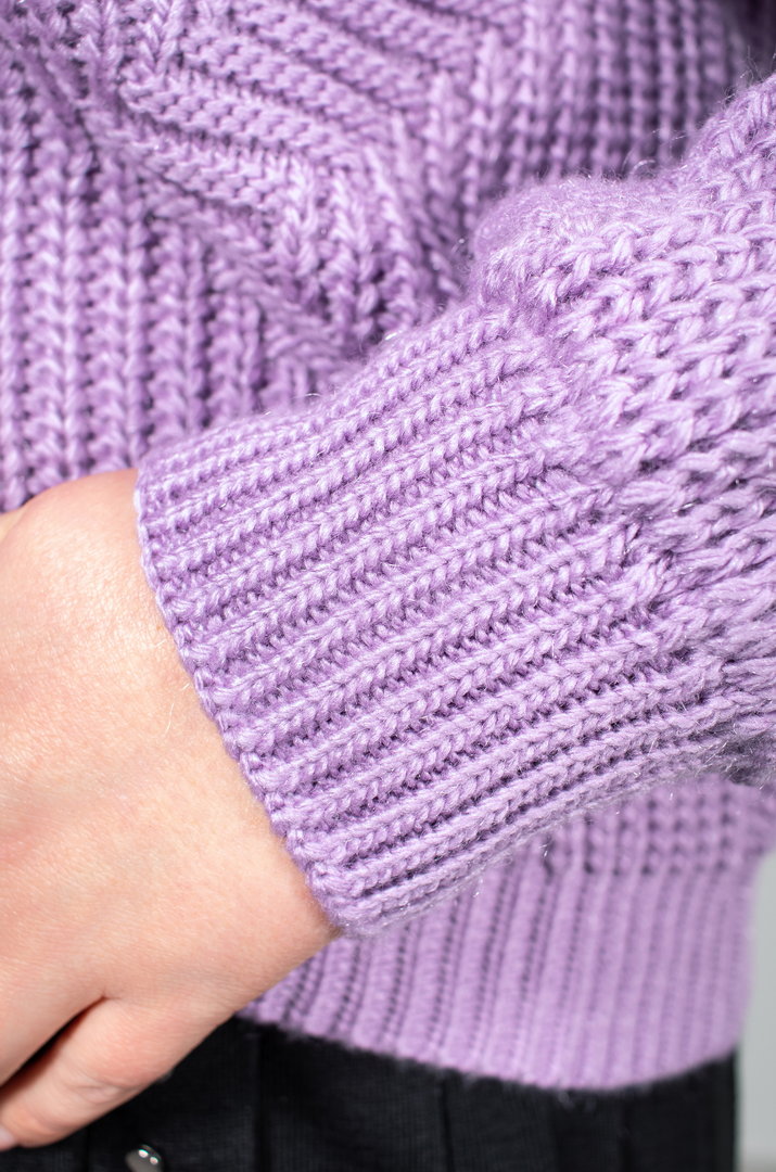 Кофта короткая с вязанным узором батал