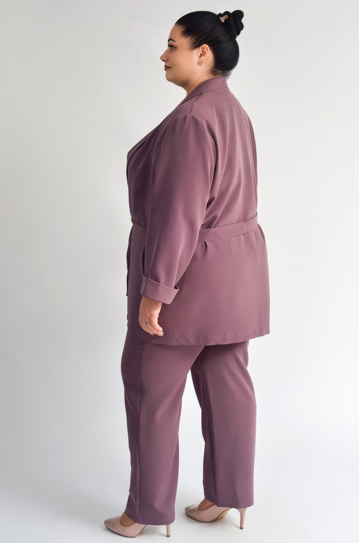 Костюм трійка однотонний жакет з поясом, блуза та брюки батал