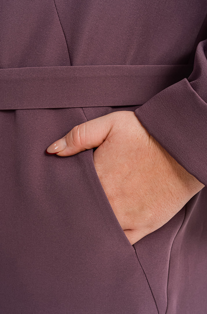 Костюм трійка однотонний жакет з поясом, блуза та брюки батал