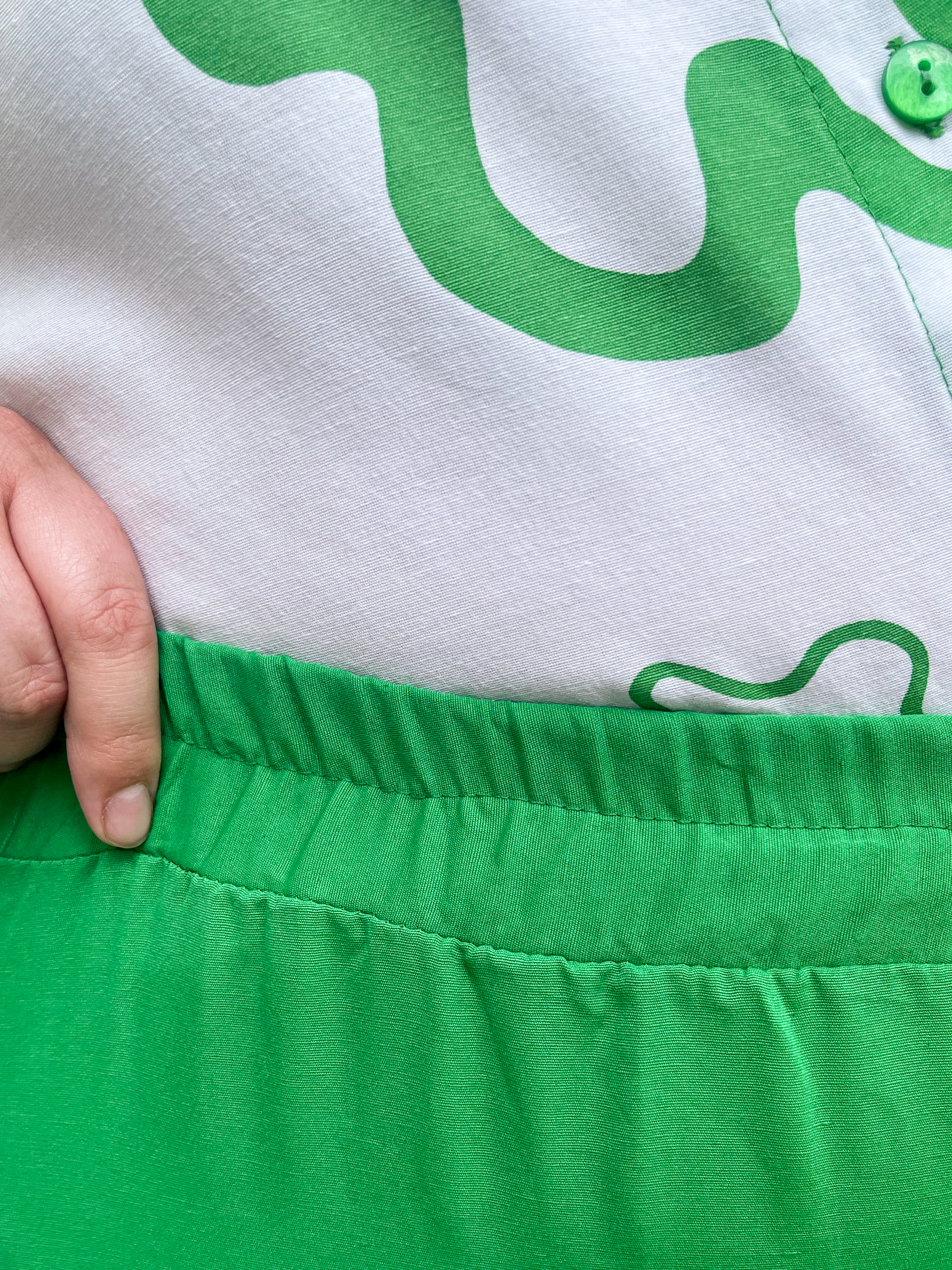 Костюм штапельний у асиметричному дизайні великих розмірів