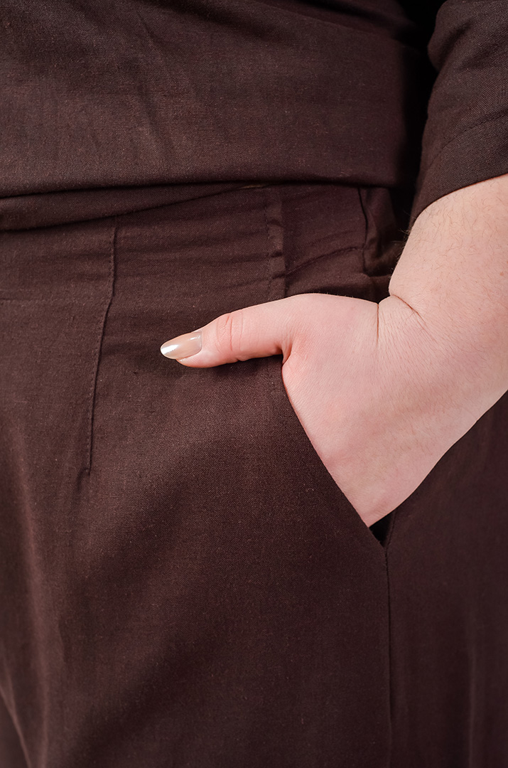 Костюм - брюки з декоративним вибитим орнаментом великих розмірів