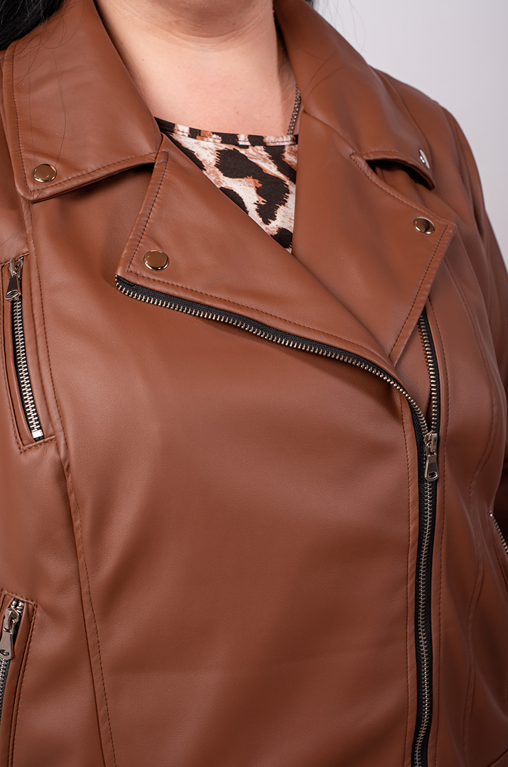 Косуха экокожа больших размеров