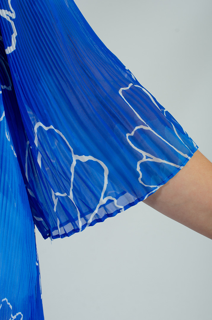 Брючний костюм із гофрованої тканини в принт великих розмірів