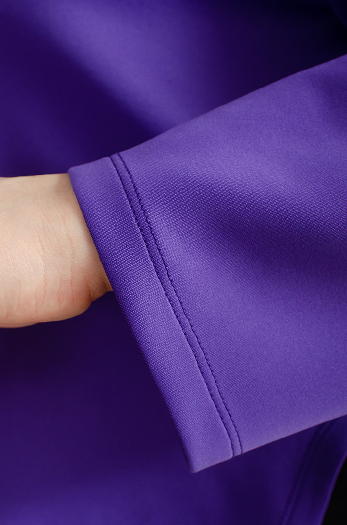 Фиолетово-черный костюм с юбкой больших размеров