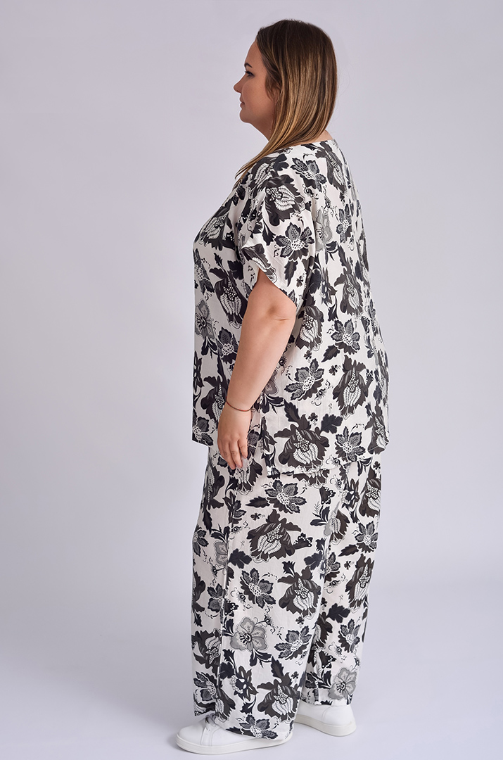 Лляний костюм з брюками у квітковий принт великих розмірів