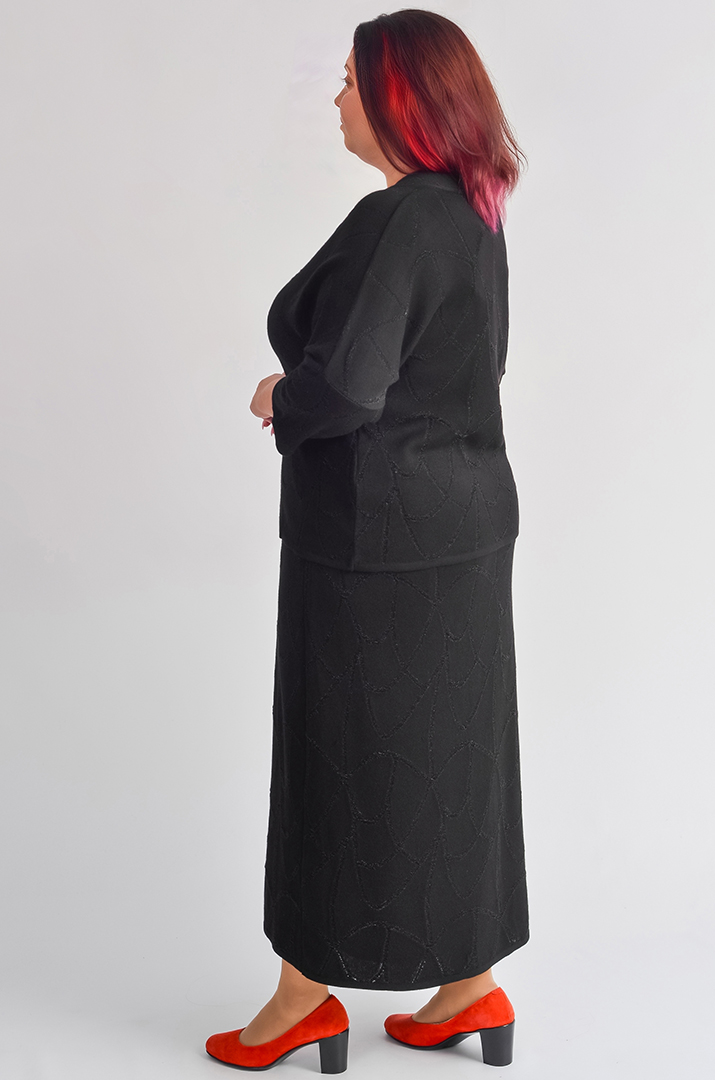 Костюм зі спідницею з люрексовим блиском та прикрасою великих розмірів