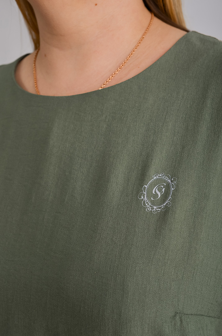 Костюм з брюками із жатки великих розмірів