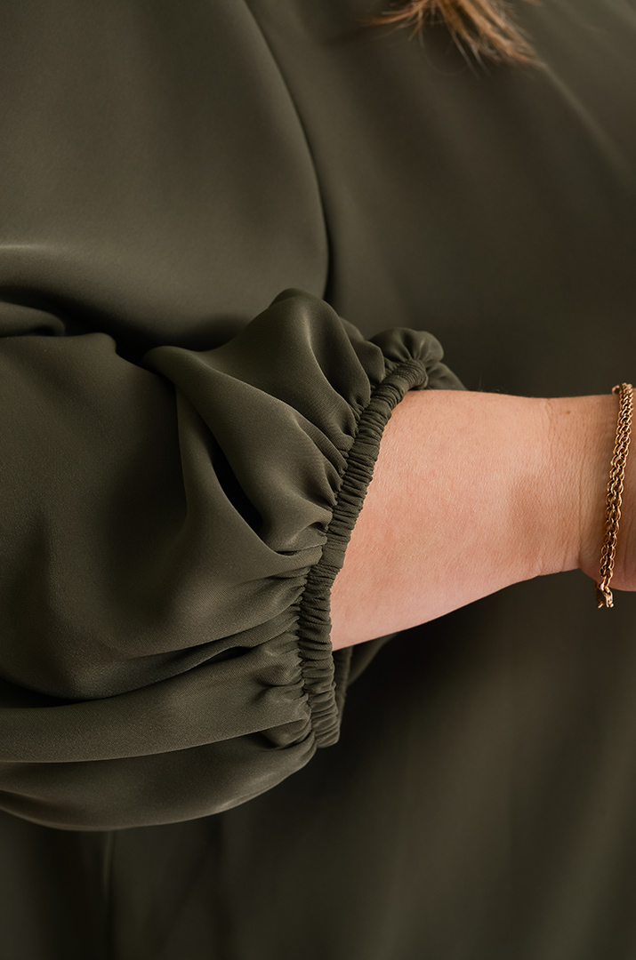 Елегантний костюм з широкими брюками великих розмірів