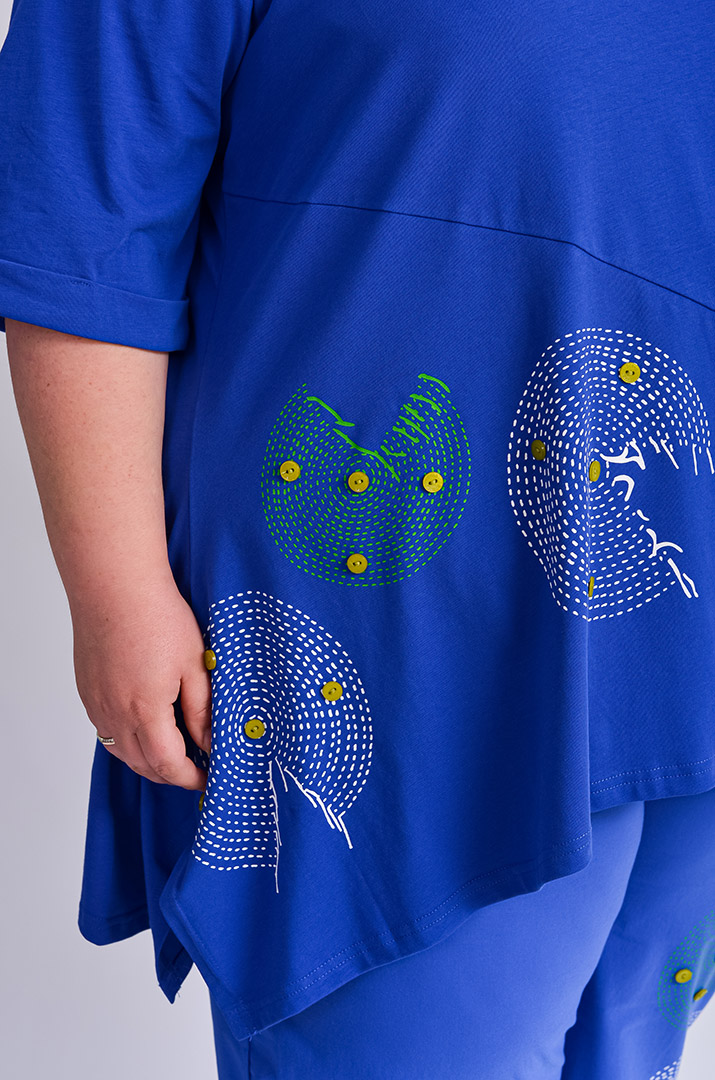 Костюм футболка+брюки зі стразами великих розмірів