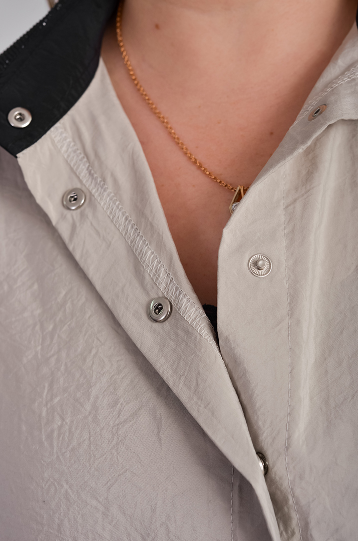 Костюм з брюками на кнопках зі стразами великих розмірів