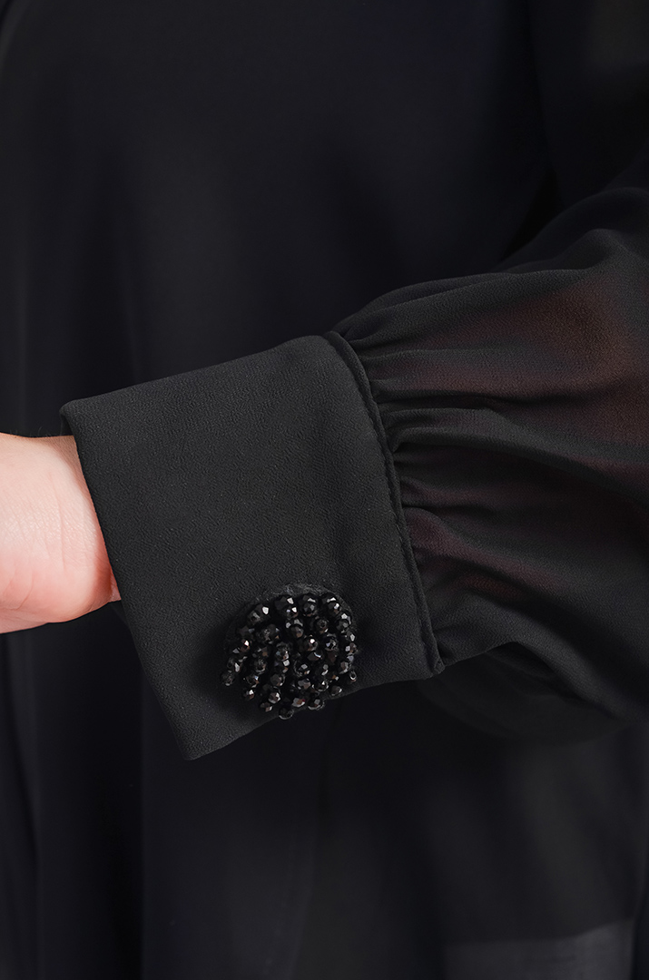 Брючний костюм з ефектними кнопками-застібками великих розмірів