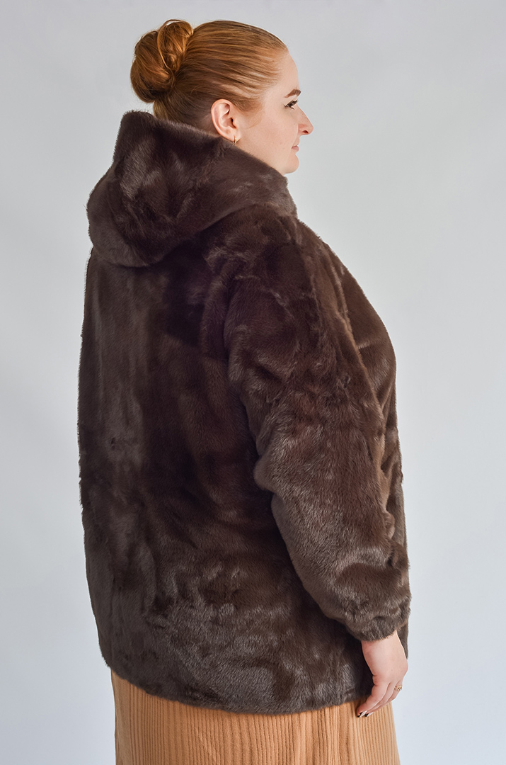 Шуба з екохутра прямого крою з капюшоном великих розмірів