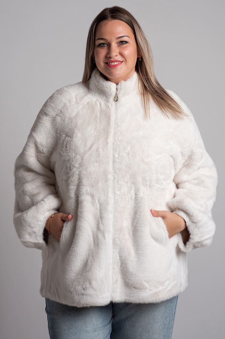 Коротка шуба з куліскою на талії з екохутра великих розмірів