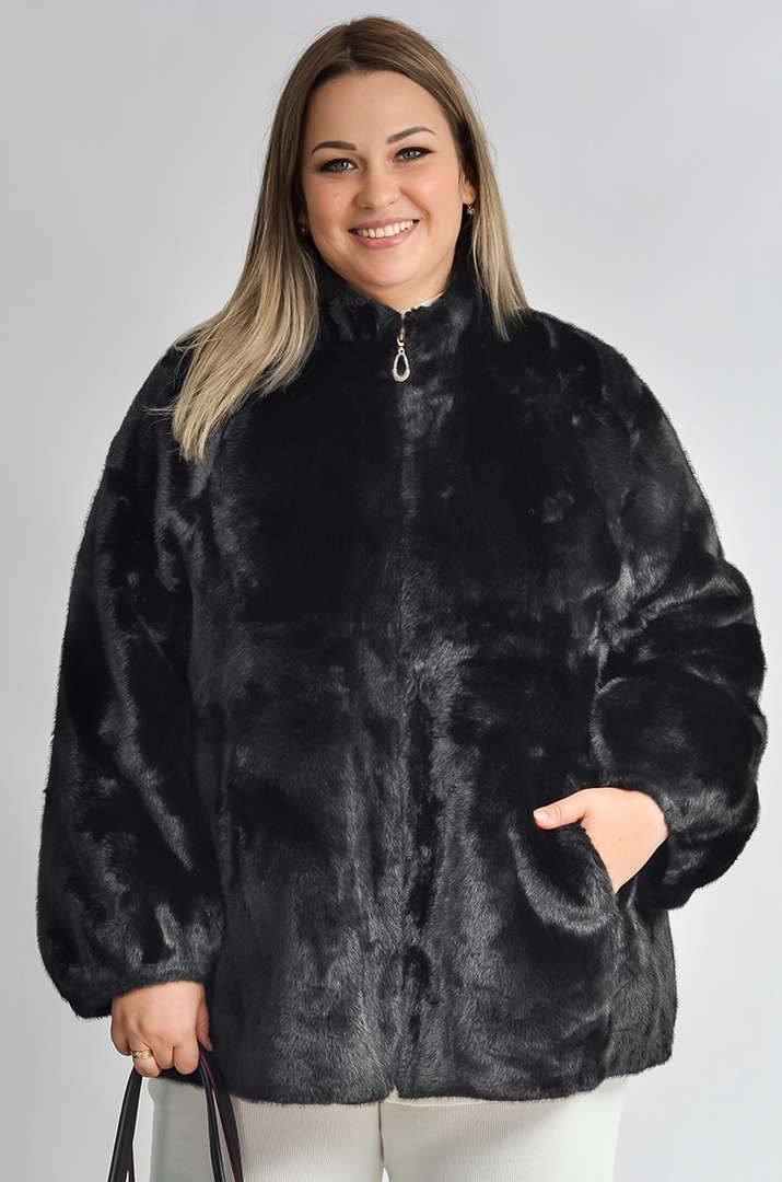 Коротка шуба з куліскою на талії з екохутра великих розмірів