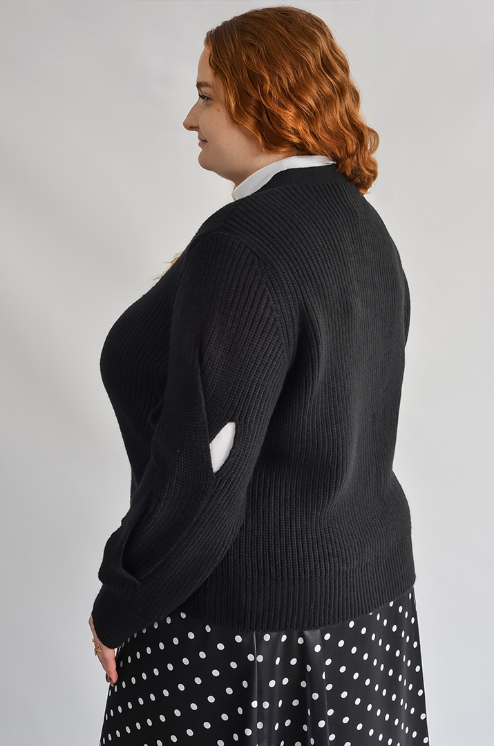 Кофта коротка з фактурними рукавами великих розмірів