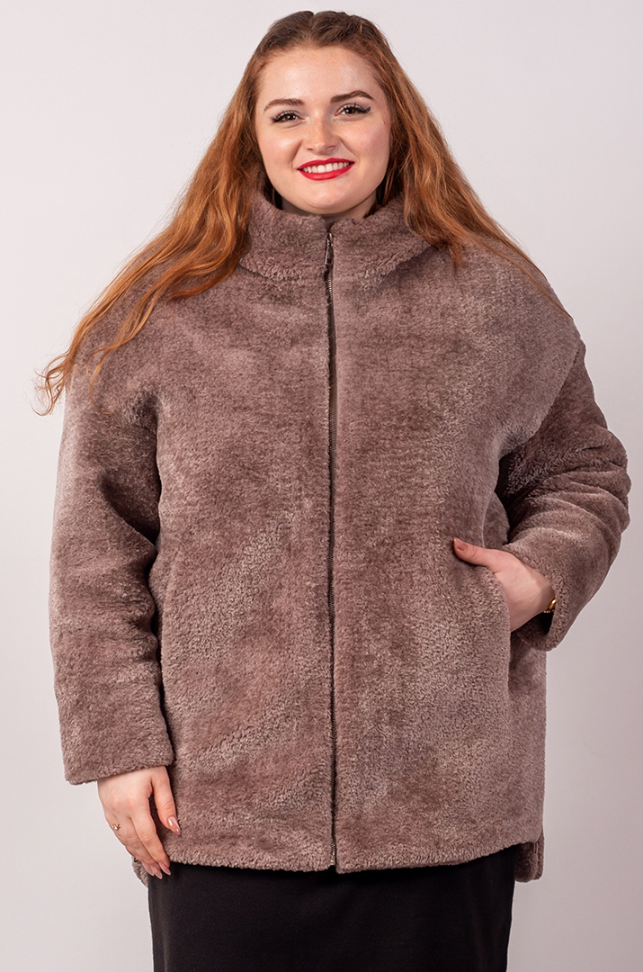 Коротка шуба на блискавці з капюшоном великих розмірів