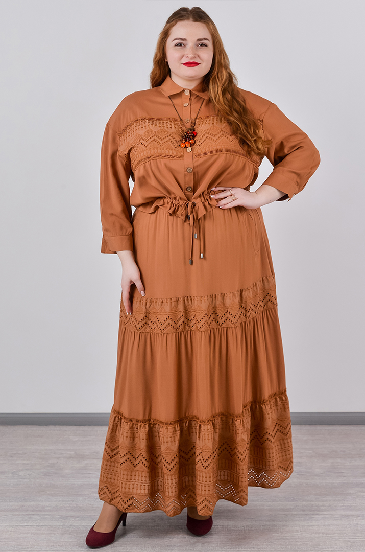 Костюм с юбкой с ажурной отделкой и прошвой больших размеров