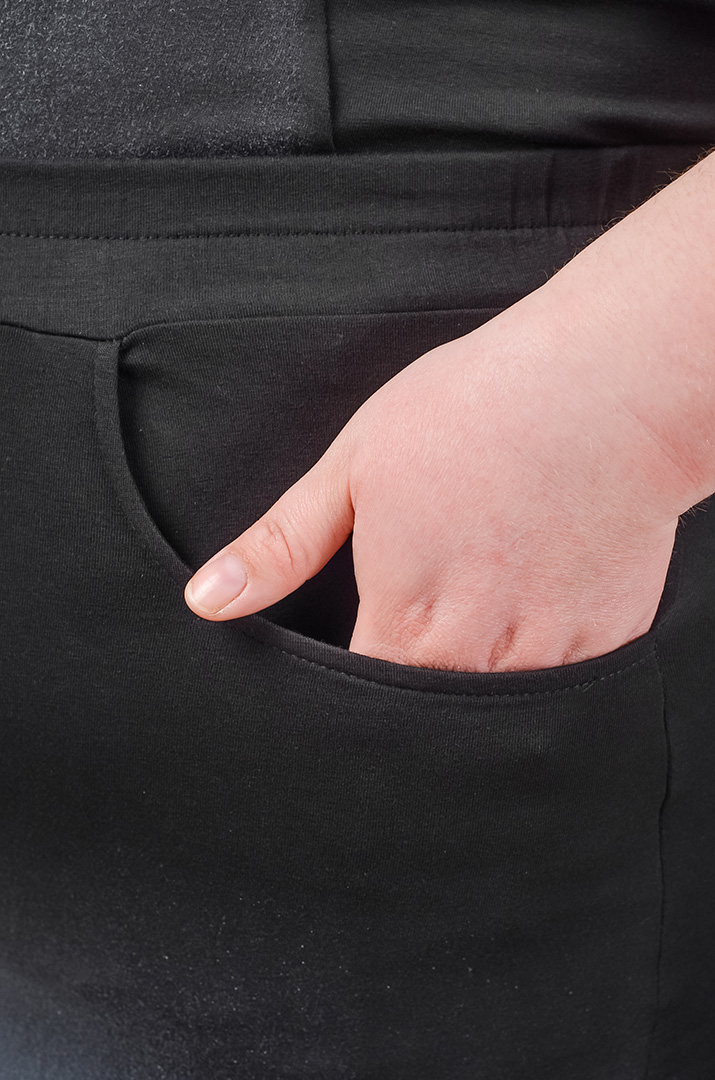 Прогулочный костюм без застежки со стилизованным декором больших размеров