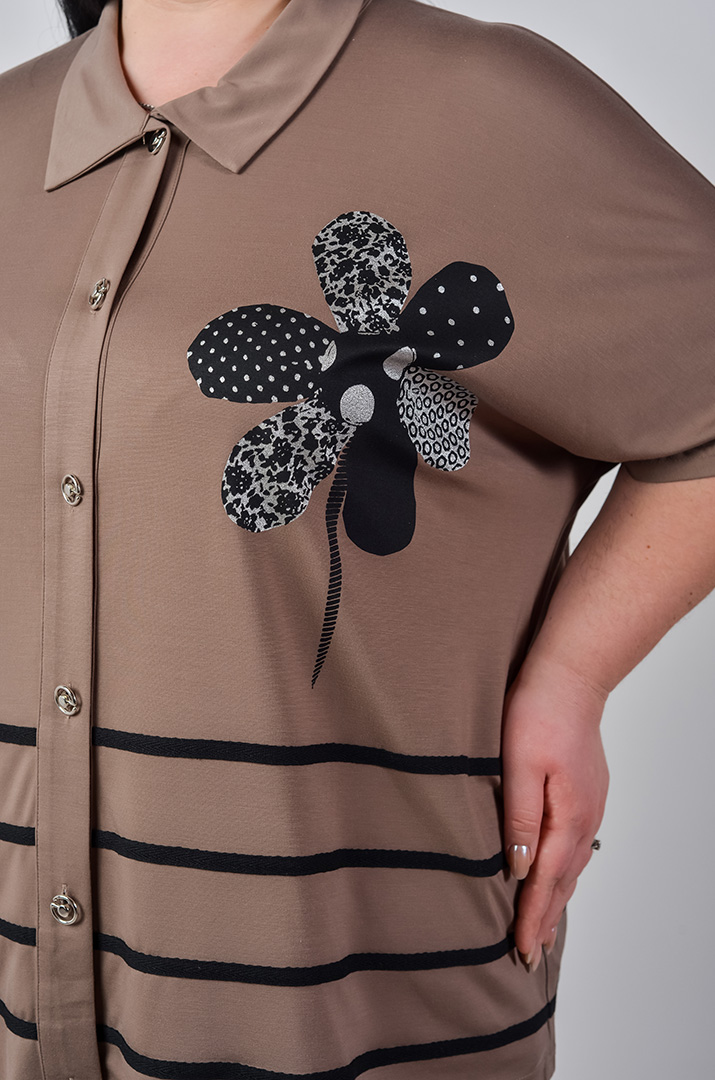 Костюм — брюки цвета мокко с контрастными деталями больших размеров