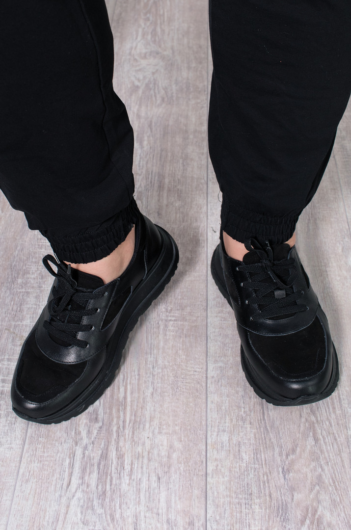 Кросівки чорні шкіра нубук великих розмірів