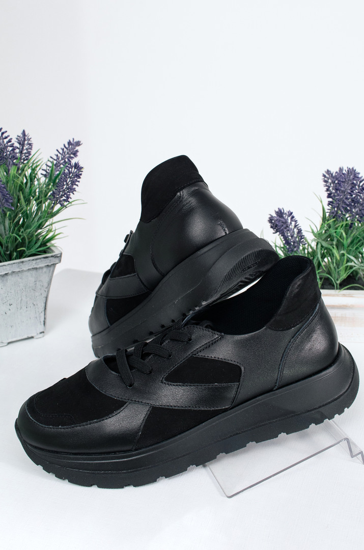 Кросівки чорні шкіра нубук великих розмірів