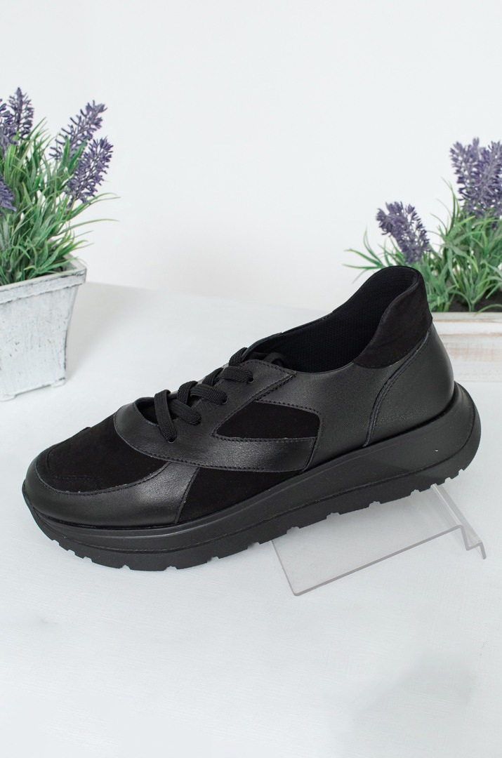 Кросівки чорні шкіра нубук великих розмірів