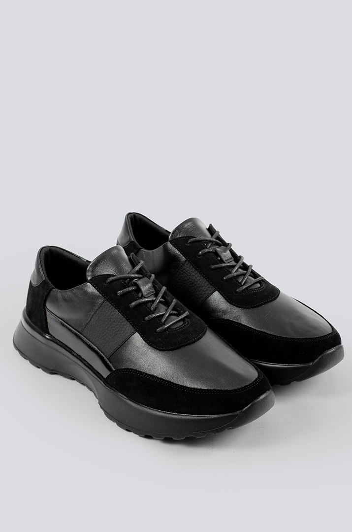 Кросівки чорні зі шкіри та замші великих розмірів