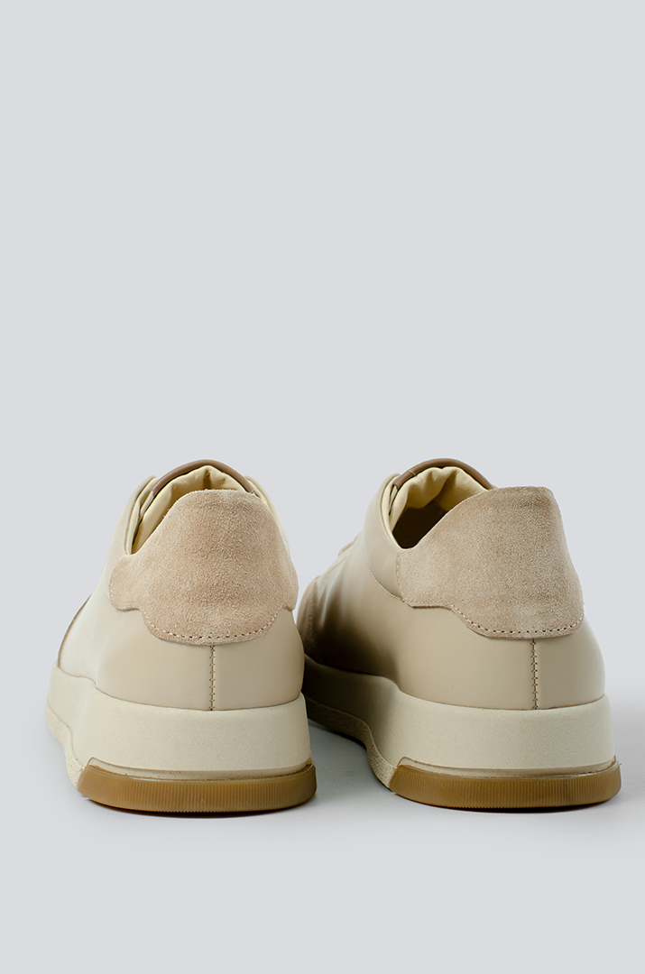 Кросівки бежеві на дуже широку ніжку великих розмірів