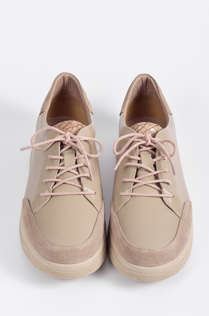 Кросівки бежеві на  дуже широкі ніжки великих розмірів