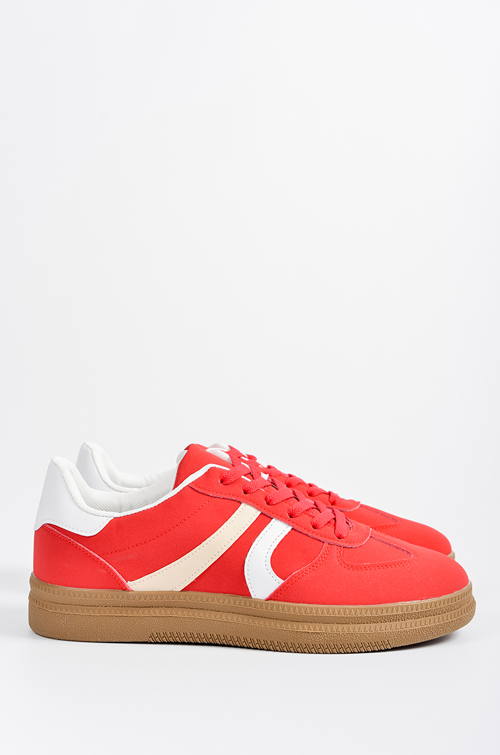 Кросівки червоного кольору великих розмірів