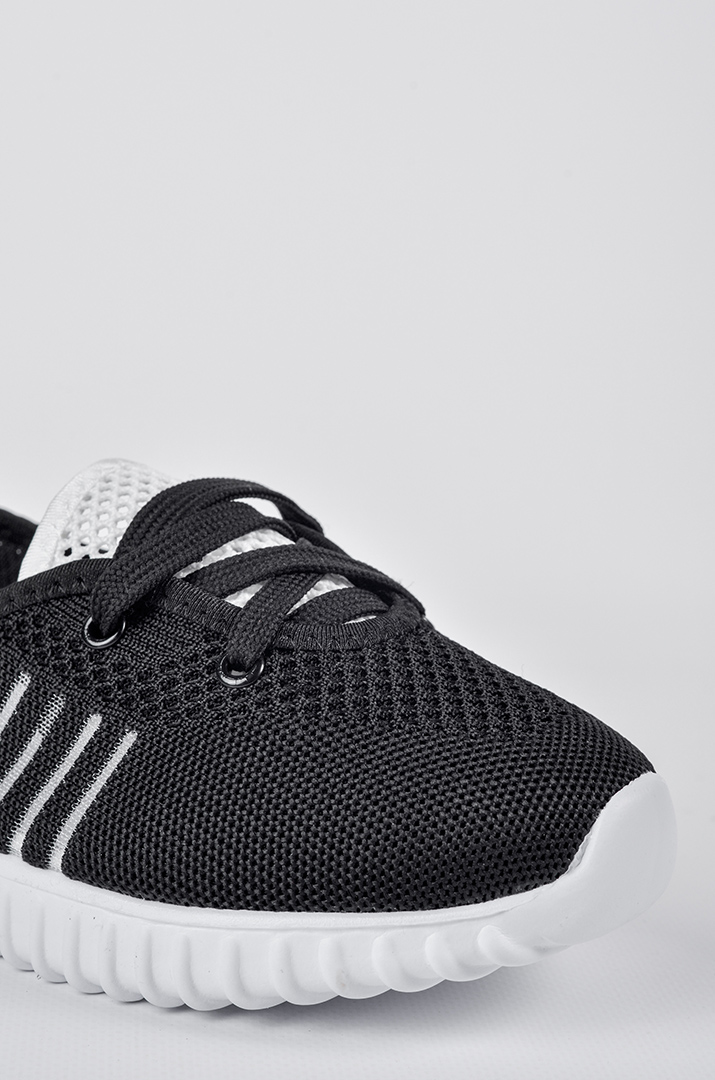 Текстильні кросівки з боковими прозорими вставками великих розмірів