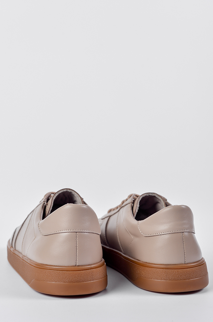 Кожаные кроссовки бежевого цвета анатомической формы больших размеров