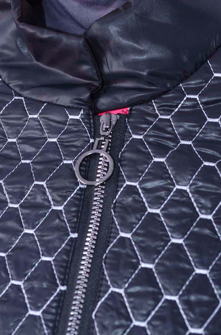 Demisezonnaya_korotkaya_kurtka_na_molnii_batal_pishna_krasa Демісезонна коротка куртка на блискавці батал